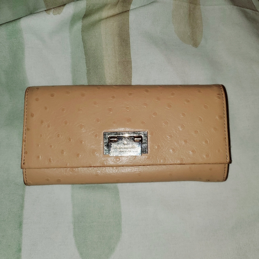Cyndy Ostrich Embossed Tan Leather Wallet